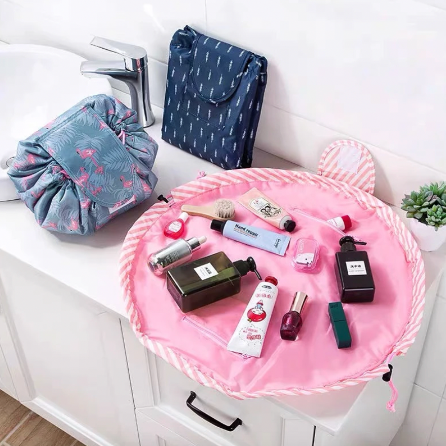 Trousse de maquillage et cosmétique rétractable