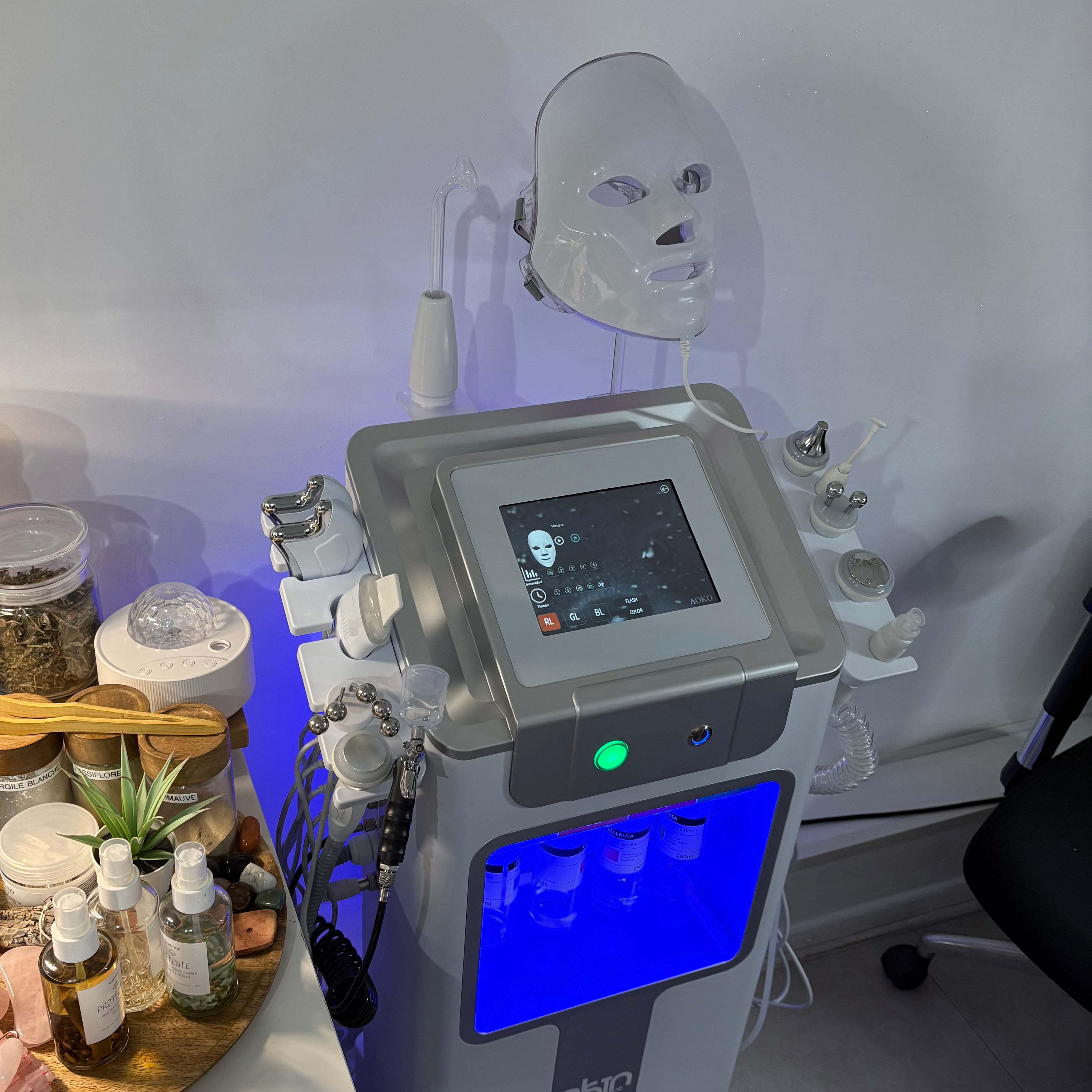 Machine Hydraface 12 en 1 – Institut É Claire de Beauté Givors