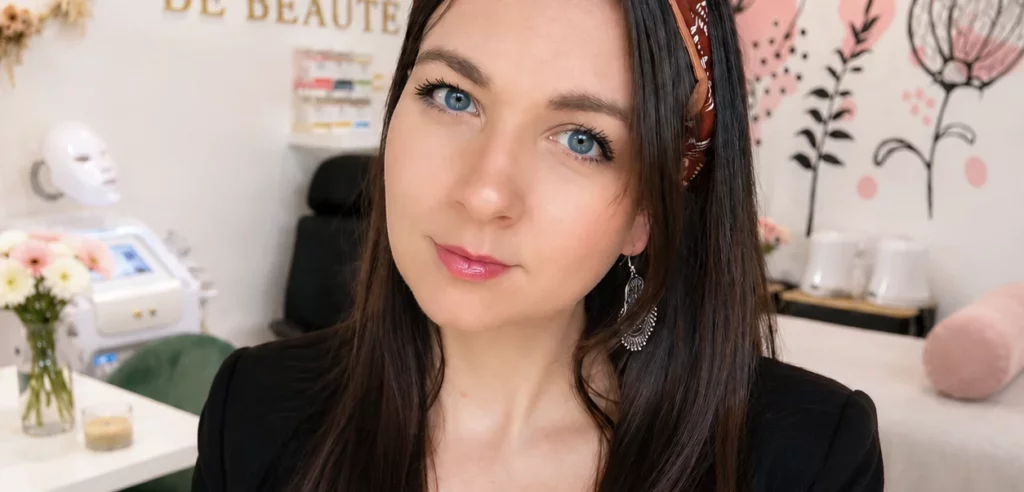 Claire Méquinion, estheticienne dans son institut de Beauté à Givors